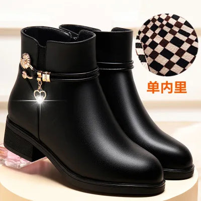 Wool-Lined Soft Leather Women's Platform Snow Boots