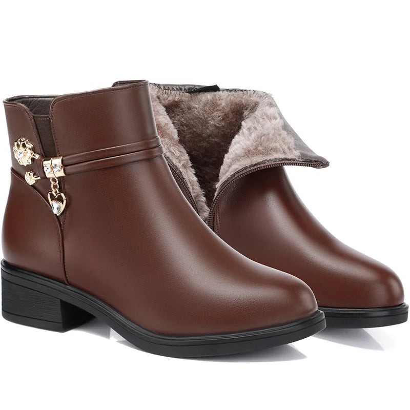 Wool-Lined Soft Leather Women's Platform Snow Boots